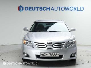 JTNBF3EK7B3007835 2011 TOYOTA CAMRY XLE-2