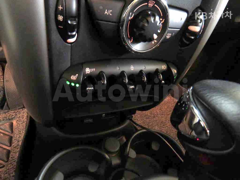 2015 MINI COOPER COUNTRYMAN D 2.0 - 11