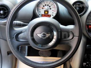2011 MINI COOPER COUNTRYMAN 1.6 - 9