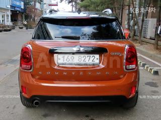 WMWYT9103H3B67928 2017 MINI COOPER COUNTRYMAN D 2.0-2