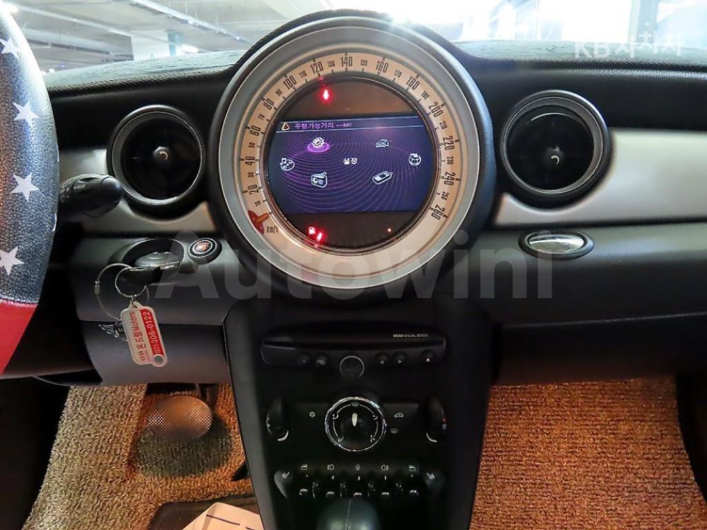 2012 MINI COOPER 1.6 SE - 11