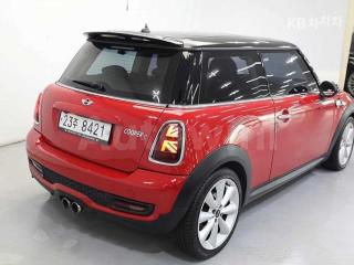 WMWSV3102BTY65660 2011 MINI COOPER S 1.6 BASIC-3