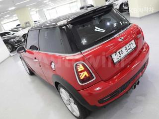 WMWSV3102BTY65660 2011 MINI COOPER S 1.6 BASIC-5
