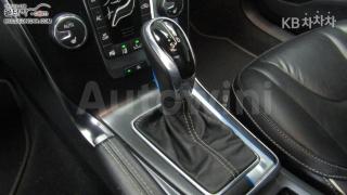 2015 VOLVO V40 D4 R디자인 - 11