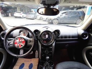 2015 MINI COOPER COUNTRYMAN D 2.0 - 8