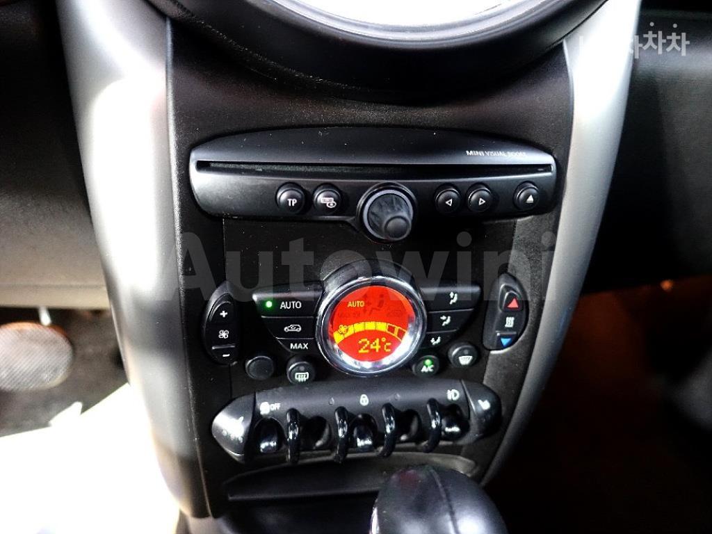 2014 MINI COOPER COUNTRYMAN D 2.0 - 14