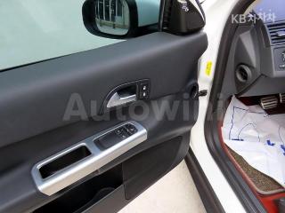 2010 VOLVO C30 2.4I - 14