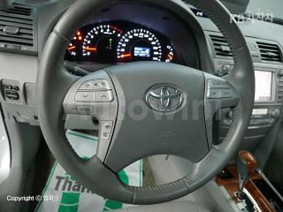 2011 TOYOTA CAMRY XLE - 8