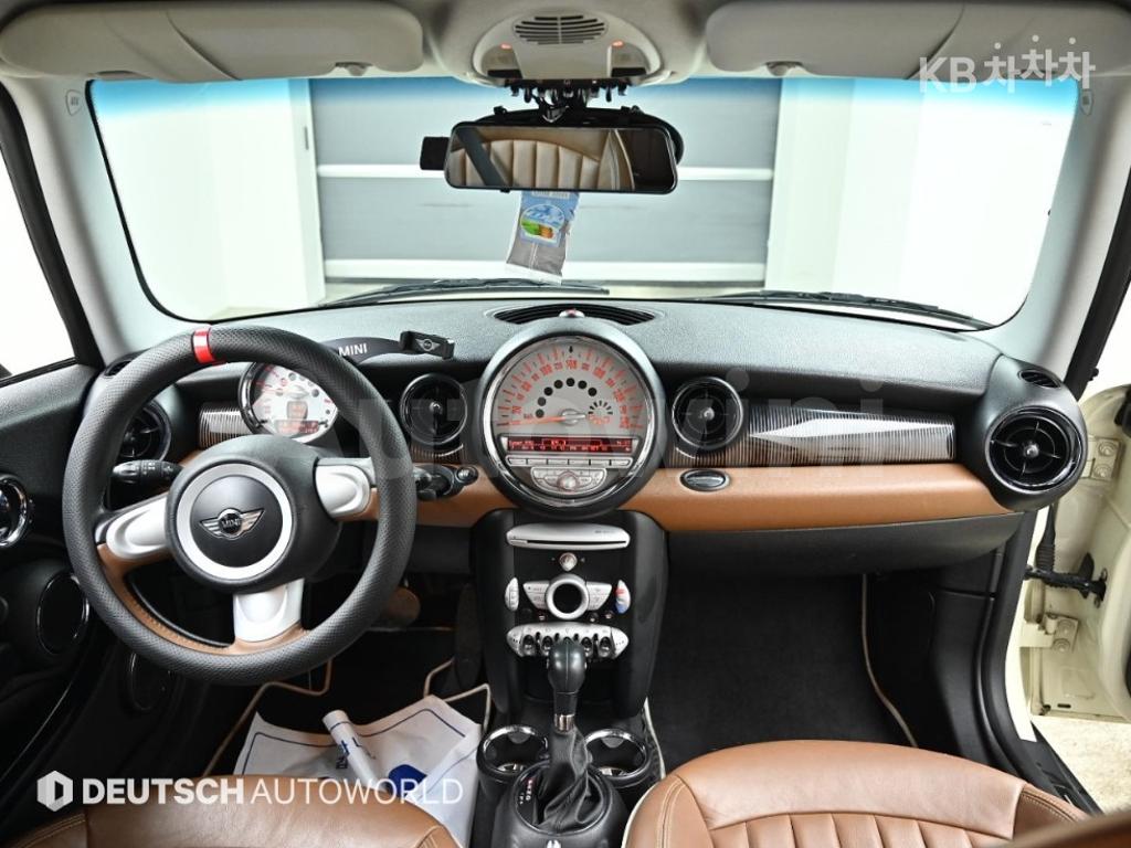2010 MINI COOPER 1.6 메이페어 - 7