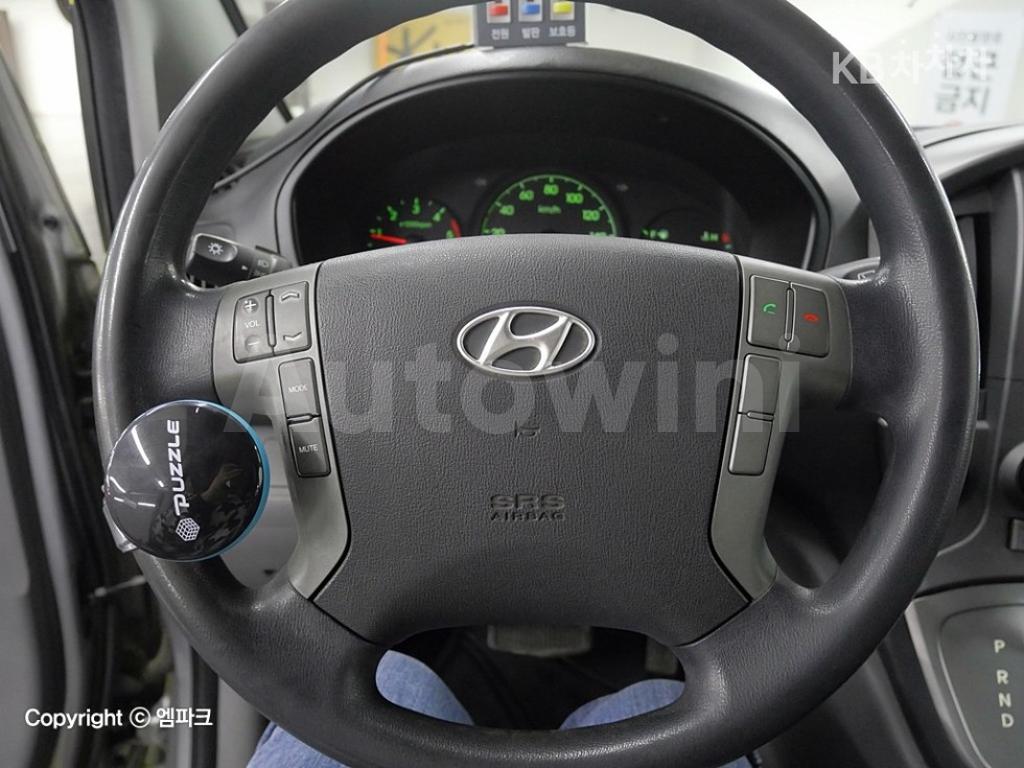 2014 HYUNDAI GRAND STAREX H-1 12 SEATS WAGON CVX PREMIUM - 8