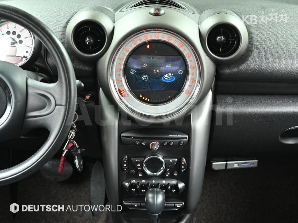2012 MINI COOPER COUNTRYMAN D 2.0 - 13
