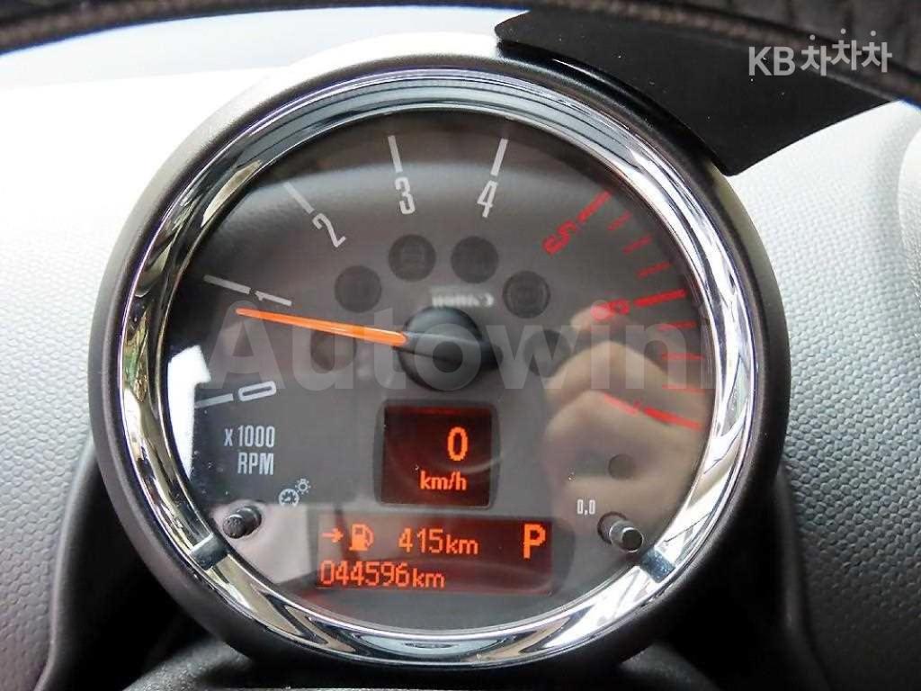 2015 MINI COOPER COUNTRYMAN D ALL4 2.0 BASIC - 8