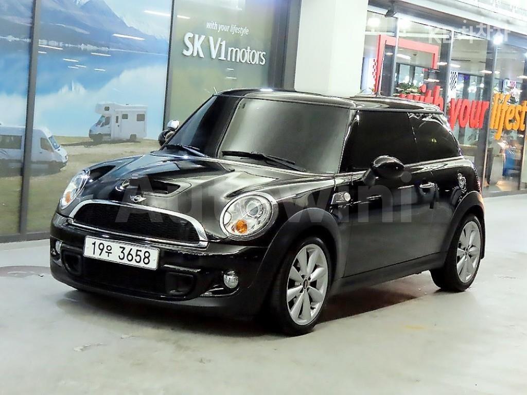WMWSV3103CT197756 2012 MINI COOPER S 1.6 BASIC-0