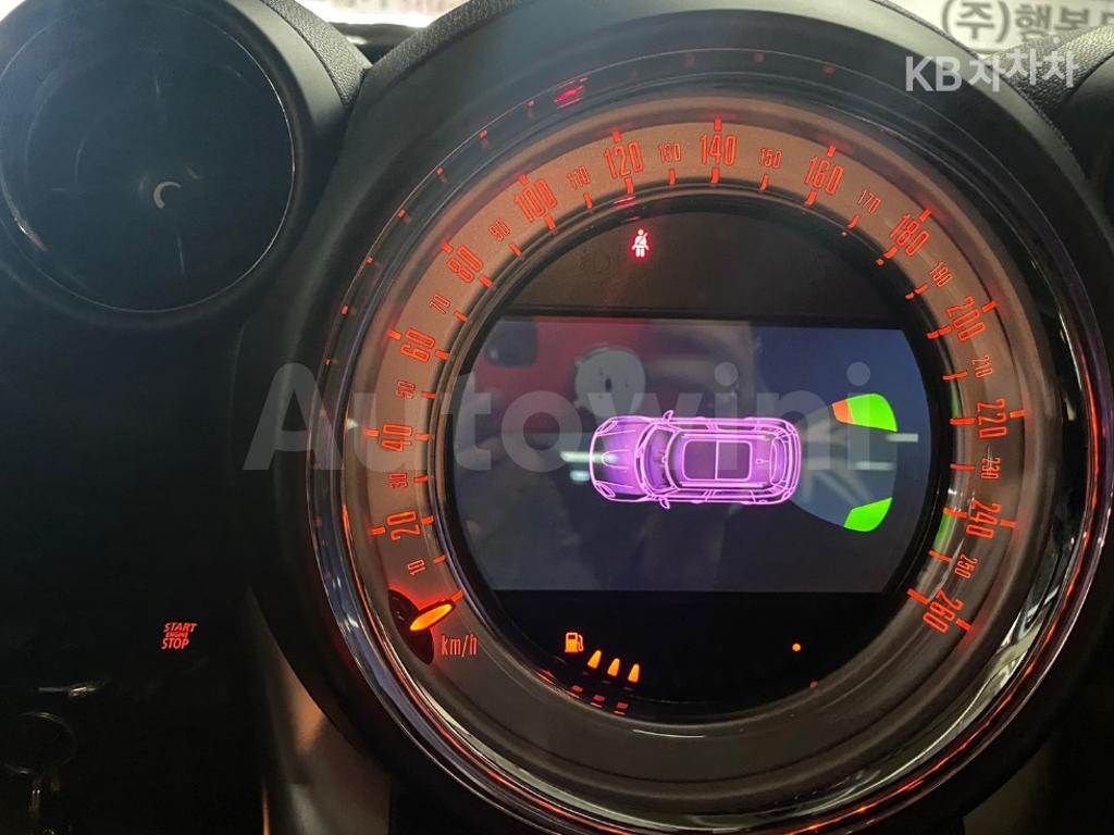 2014 MINI COOPER COUNTRYMAN D ALL4 2.0 BASIC - 9
