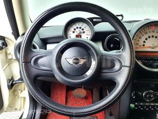 WMWSU3107BT200420 2011 MINI COOPER 1.6 SE-4