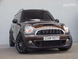 WMWZG3107BTY43209 2011 MINI COOPER CLUBMAN 2.0 COOPER S-4