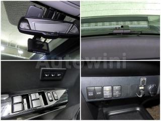 2017 TOYOTA RAV4 2.5 2WD - 18