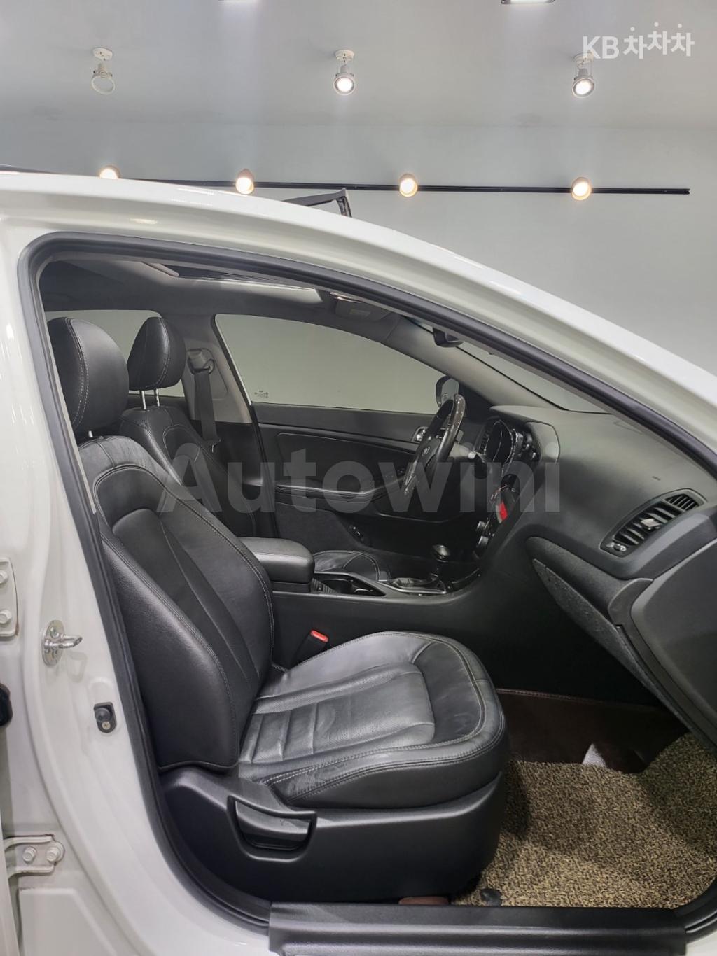 KNAGN418BDA398874 2013 KIA K5 OPTIMA 2.0 LPI PRESTIGE-3