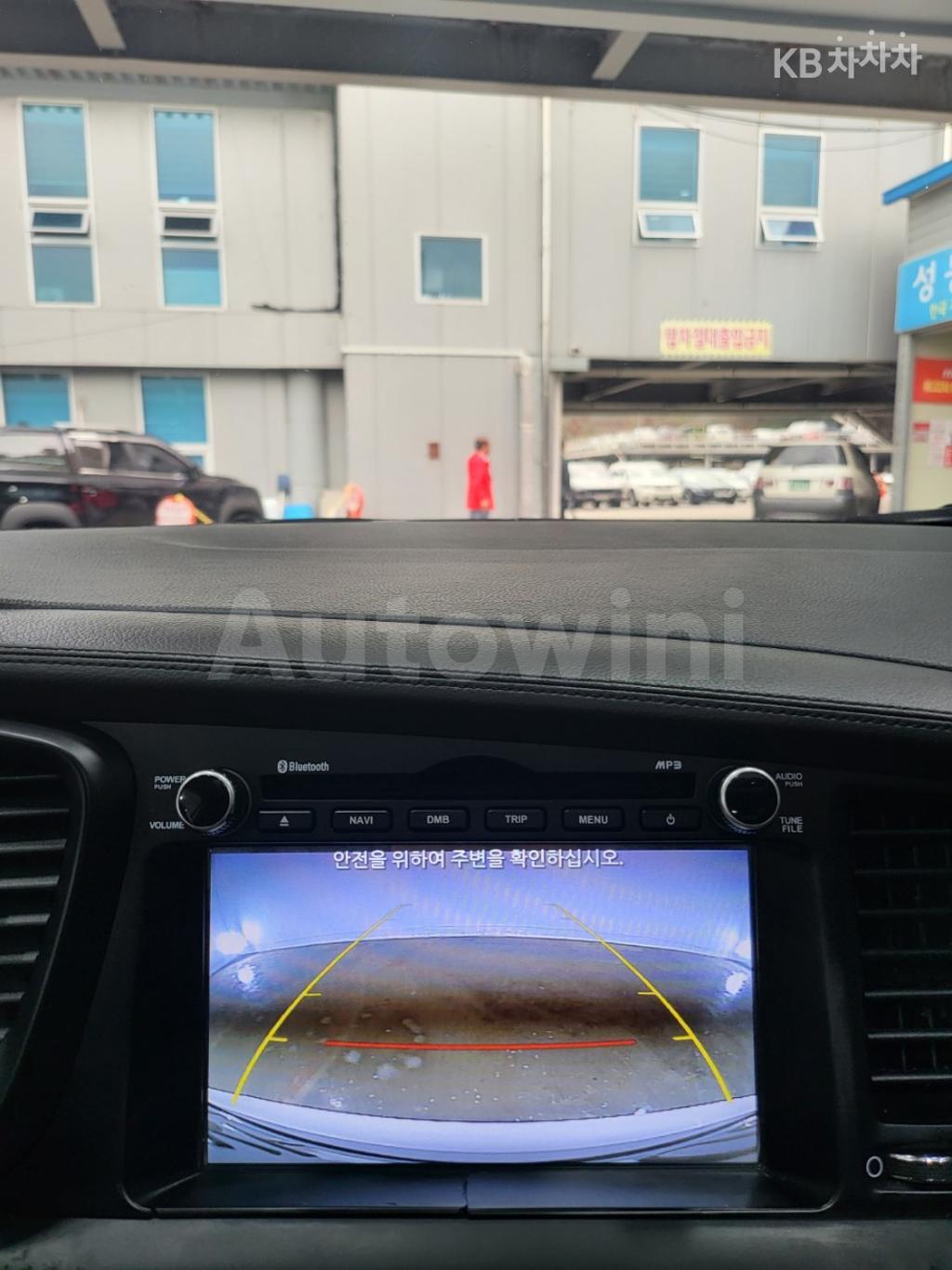 2013 KIA K5 OPTIMA 2.0 LPI PRESTIGE - 17