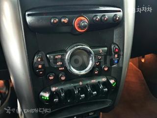 2016 MINI COOPER COUNTRYMAN D ALL4 2.0 PARK LANE - 12