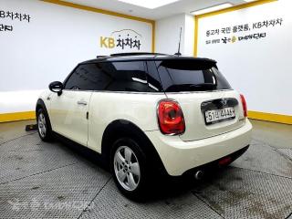 WMWXN310XH2E01068 2017 MINI COOPER D 1.5 BASIC-3