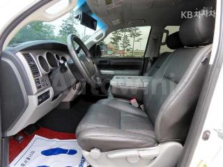 2012 TOYOTA TUNDRA 5.7 4WD - 11