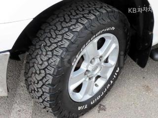 2012 TOYOTA TUNDRA 5.7 4WD - 18