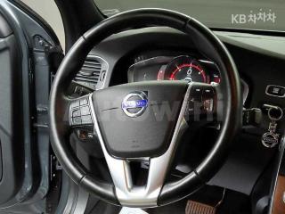2016 VOLVO S60 D4 - 7