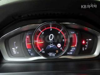 2016 VOLVO S60 D4 - 8