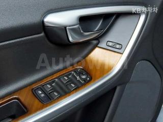 2016 VOLVO S60 D4 - 12