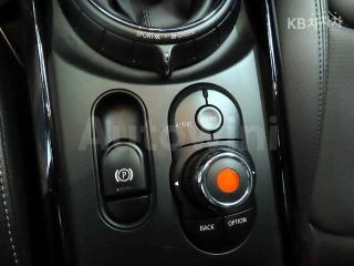 2017 MINI COOPER CLUBMAN 1.6 일반형(08~) - 11