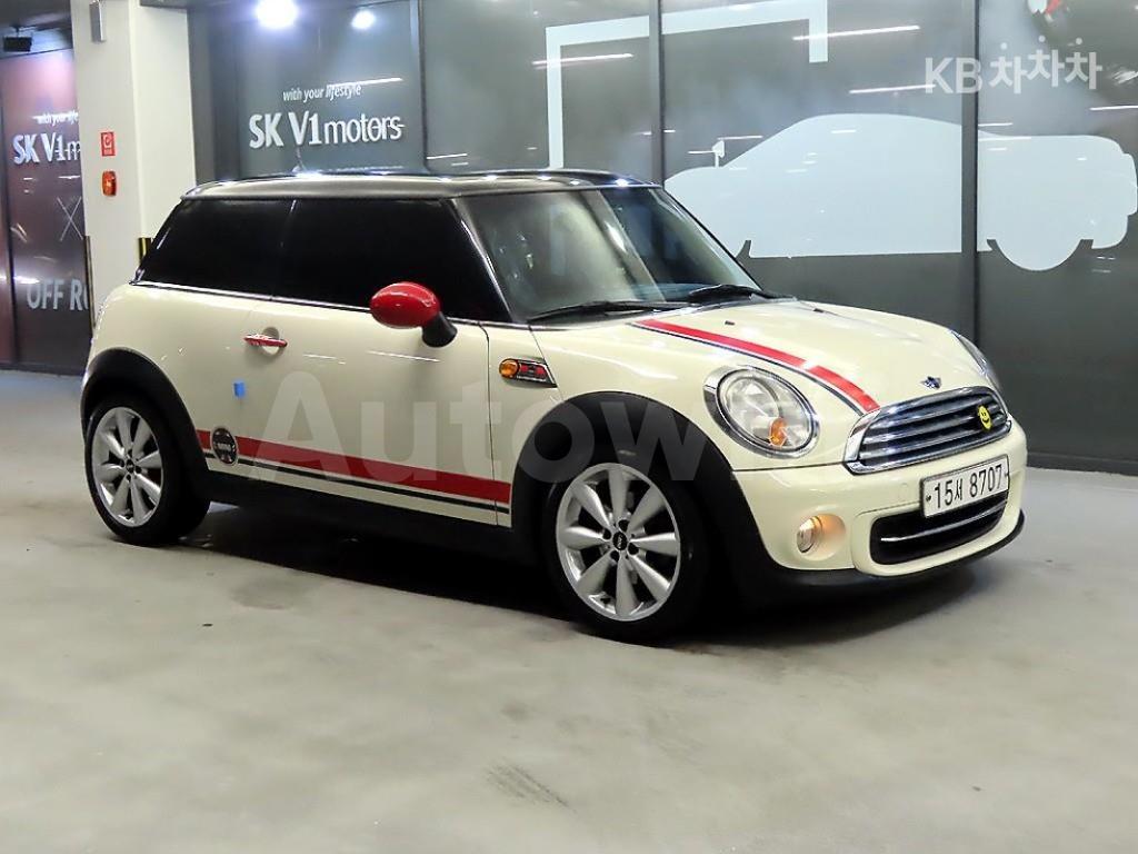 WMWSU3104BT201718 2011 MINI COOPER 1.6 SE-0