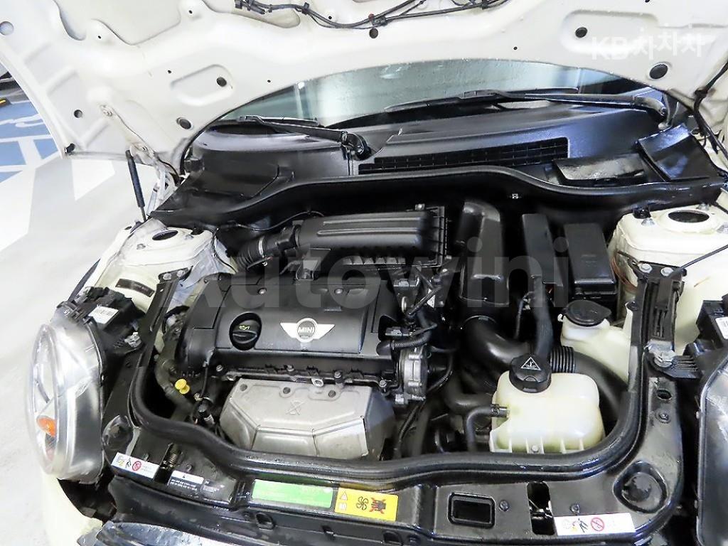 WMWSU3104BT201718 2011 MINI COOPER 1.6 SE-5