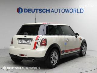 WMWSU3109CT203918 2012 MINI COOPER 1.6 SE-1