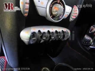 2010 MINI COOPER 1.6 SE - 13