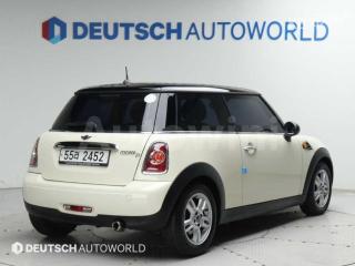 WMWSW5105CT319686 2012 MINI COOPER D 2.0 BASIC-1