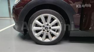 2017 MINI COOPER CLUBMAN D 2.0 일반형(09~) - 13