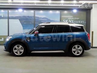 WMWYT9107H3D74600 2017 MINI COOPER COUNTRYMAN D 2.0-2