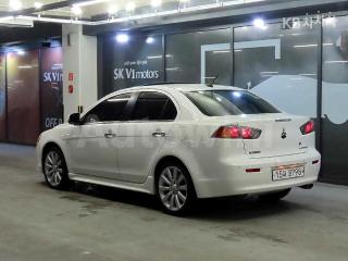 JE3AB66U2AU200216 2010 MITSUBISHI LANCER 2.0 DYNAMIC-3