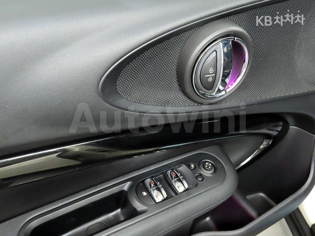 2017 MINI COOPER CLUBMAN D 2.0 일반형(09~) - 12