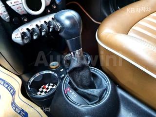 2010 MINI COOPER 1.6 메이페어 - 14