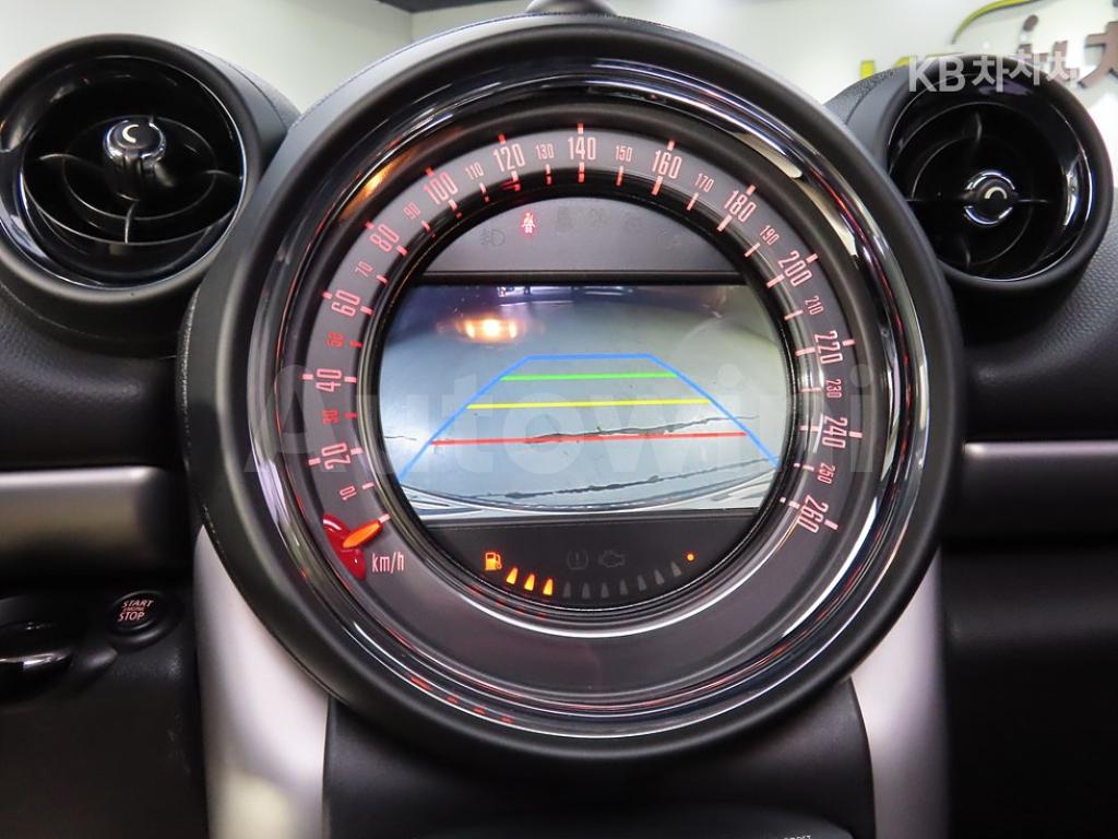 2015 MINI COOPER COUNTRYMAN D ALL4 2.0 BASIC - 16