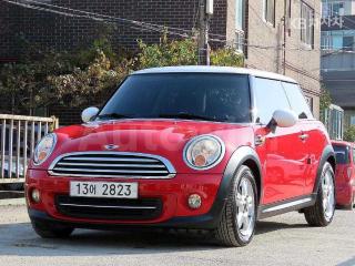 WMWSU3106CT203973 2012 MINI COOPER 1.6 BASIC-1