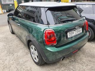 WMWXP5107H3A98864 2017 MINI COOPER 1.6 SE-2
