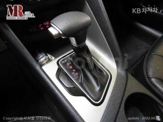 2017 KIA NIRO 1.6 LUXURY - 11