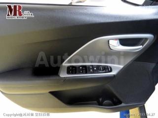 2017 KIA NIRO 1.6 LUXURY - 17
