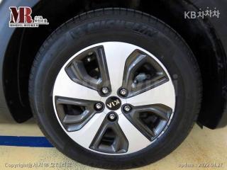 2017 KIA NIRO 1.6 LUXURY - 20