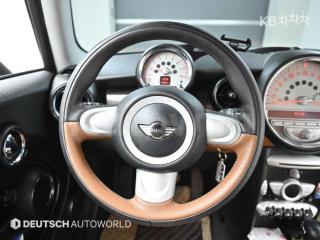 2010 MINI COOPER 1.6 메이페어 - 13