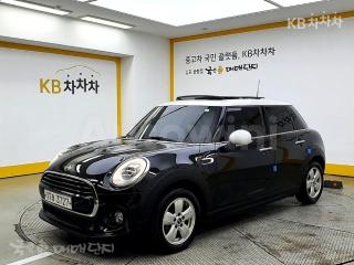 WMWXT3103H2F99238 2017 MINI COOPER D 1.5 미드-0
