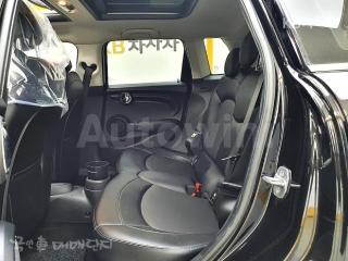 2017 MINI COOPER D 1.5 미드 - 10